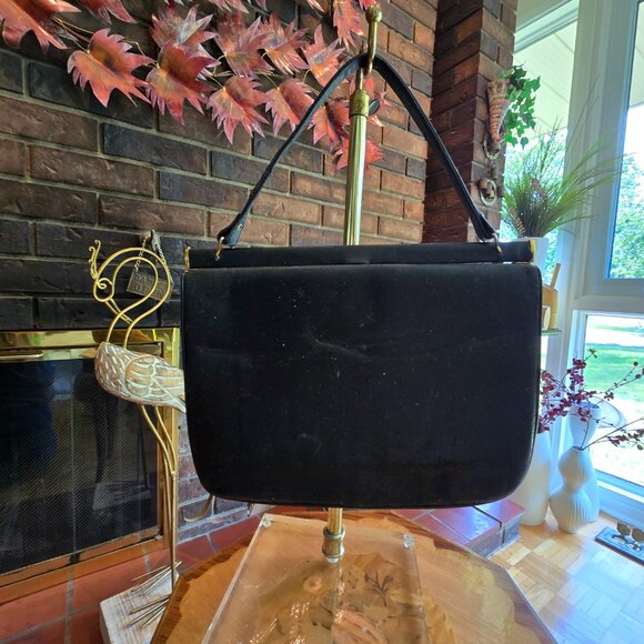 La Marquise - Vintage Tapestry Bag, Gold Hardware & Velvet Back - Picture 4 of 9